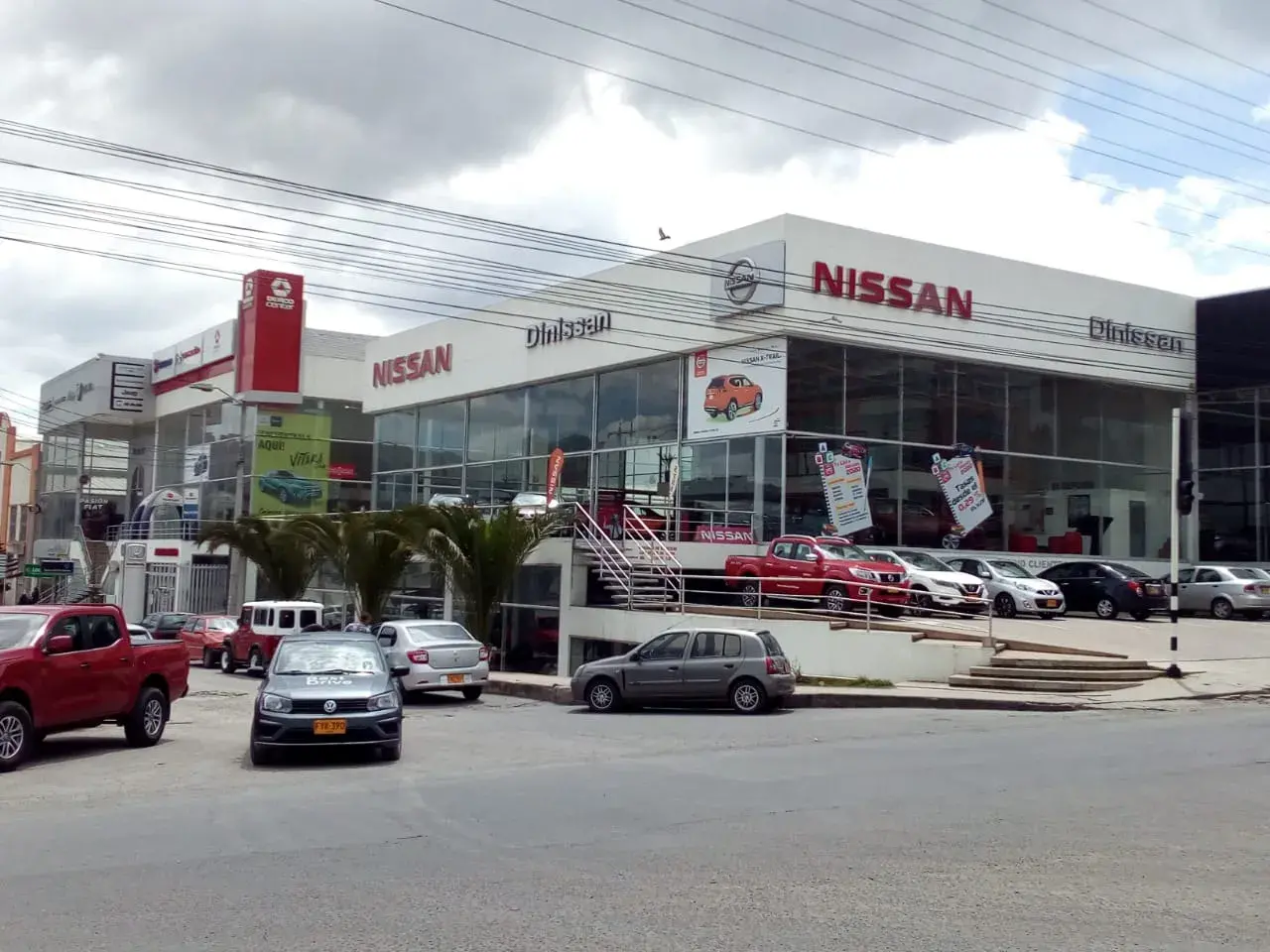 Nissan Tunja Carrera 6